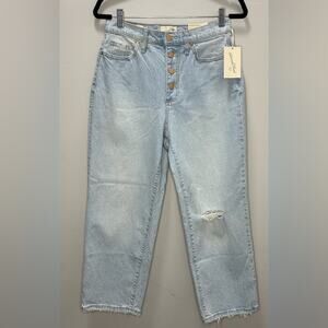 NWT Universal Thread Light Wash Vintage Straight Women’s Jeans Size 6 Short